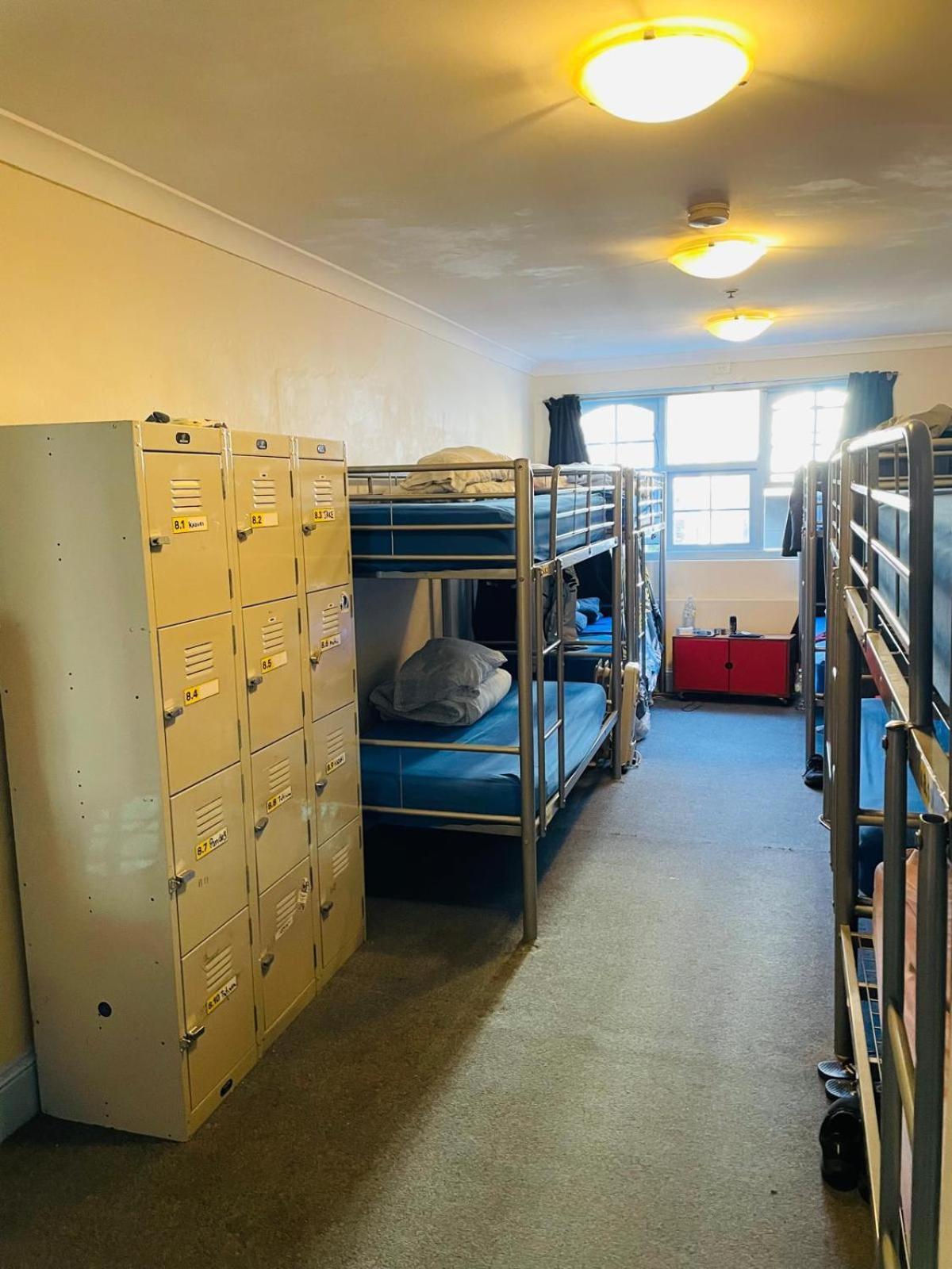 Podbed Hostel *