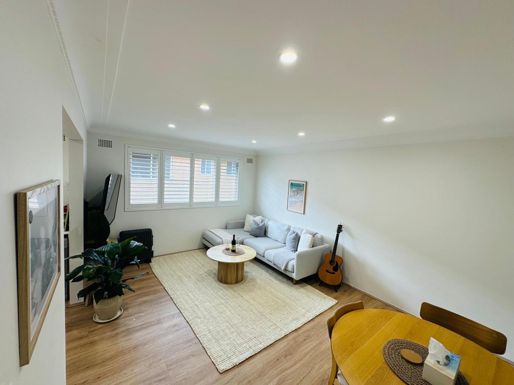 Homestay Coogee Sunrise Shared With Parking, Balcony & Work Desk *