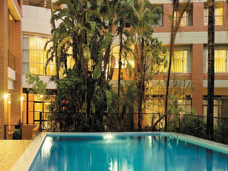 Adina Surry Hills Aparthotel 4*