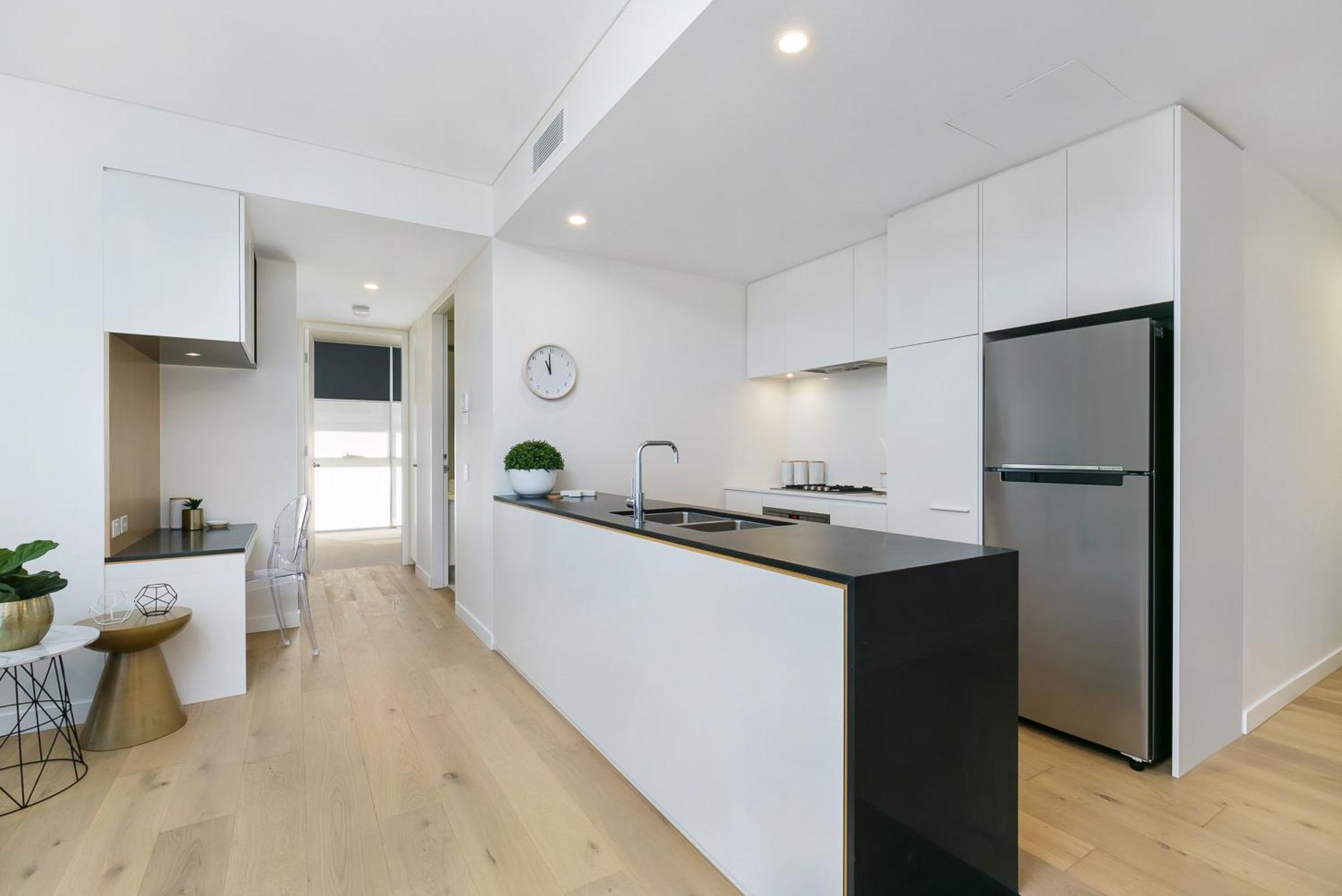 Ultra Modern 2 Bdrm In St Leonards Crows Nest - 803Nor *