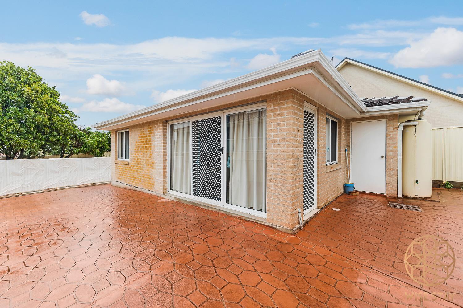 Hurstville 2br Granny Flat Near Shopping & Train * Sydney