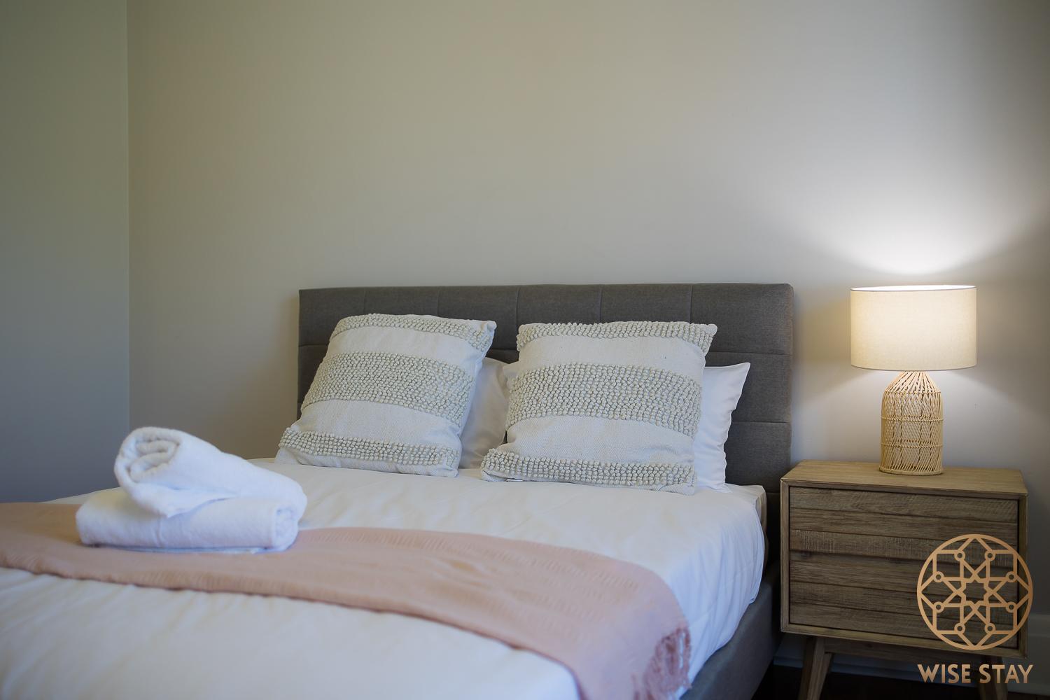 Holiday home Greenwich Luxury Near Wharftraincbd Steps To Sea