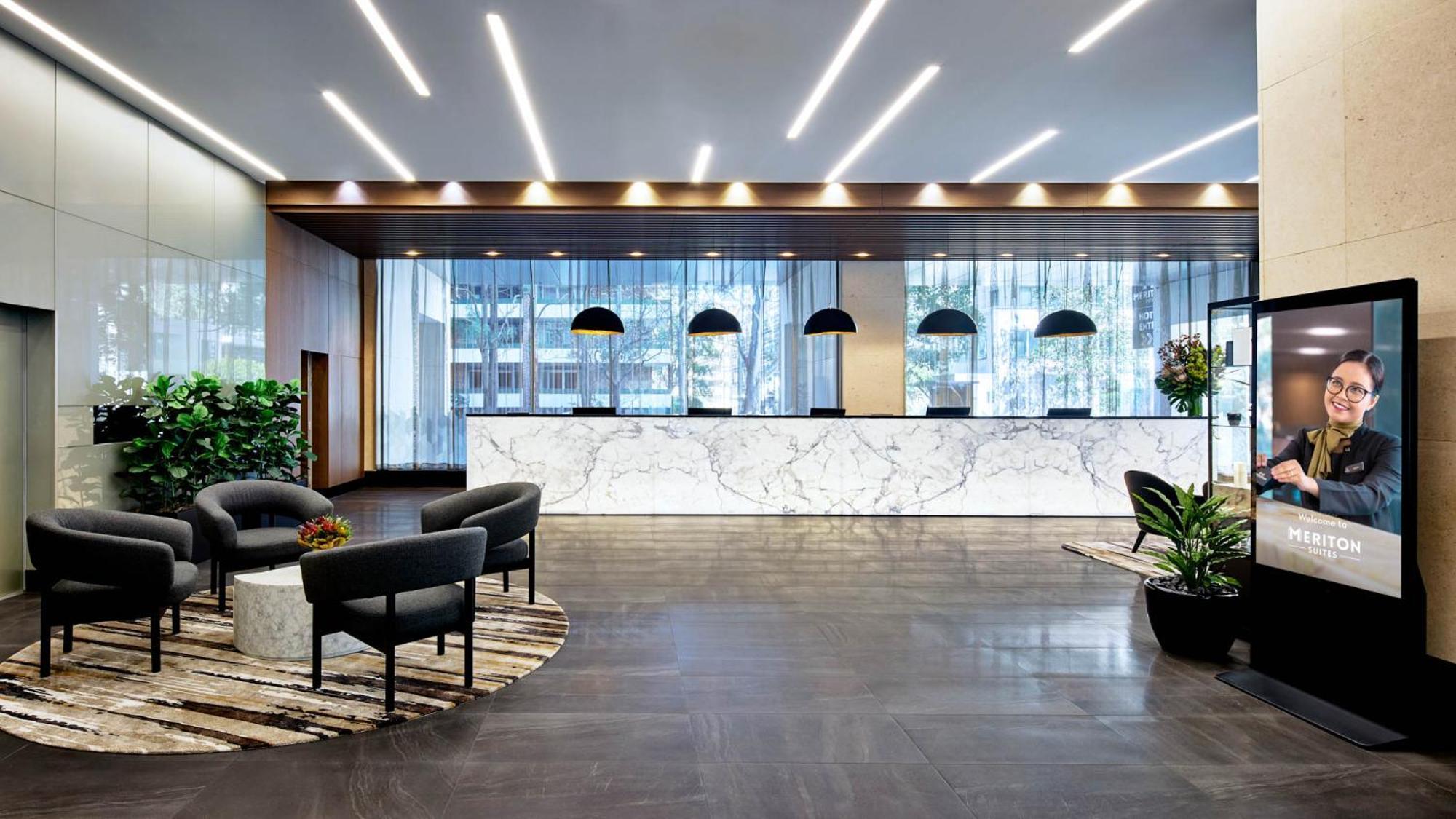 Meriton Chatswood Hotel