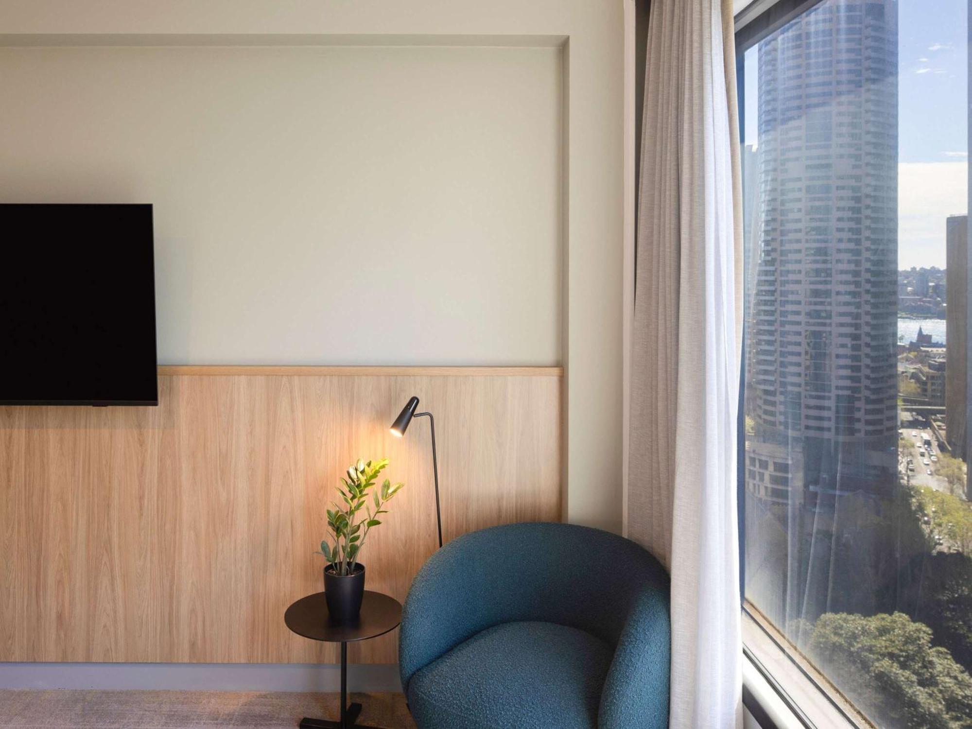 Novotel Centre Hotel 4*