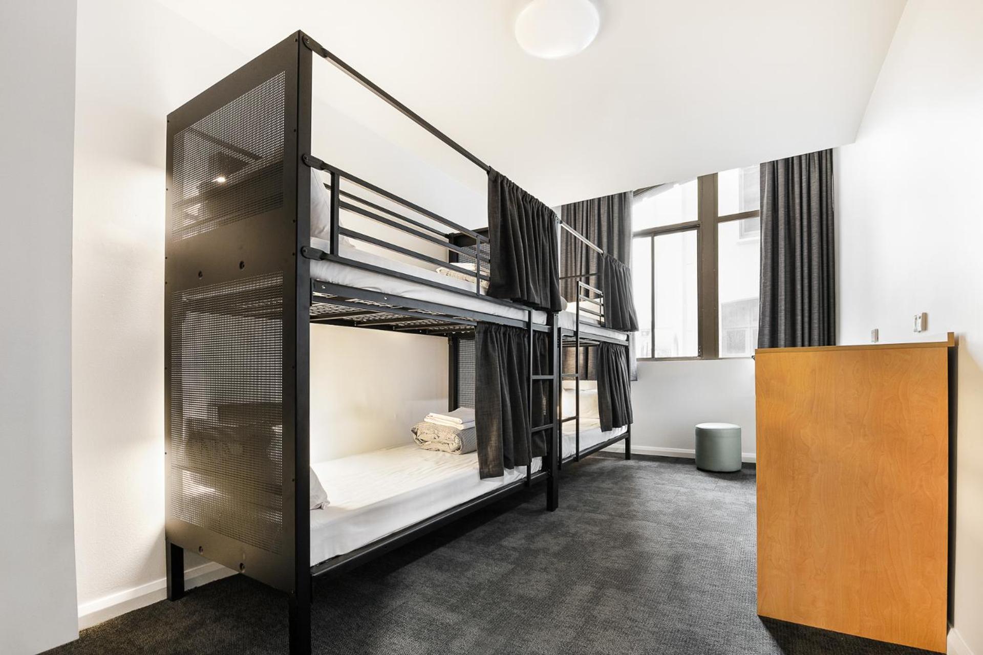 Hostel Yha