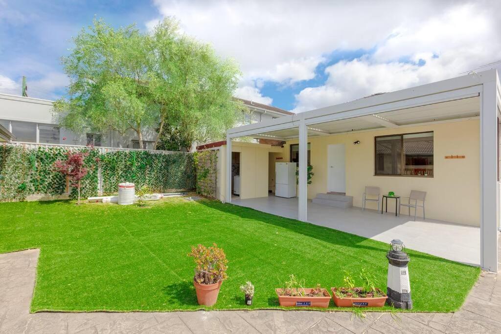 Renovated Vocation In Concord Holiday home Sydney