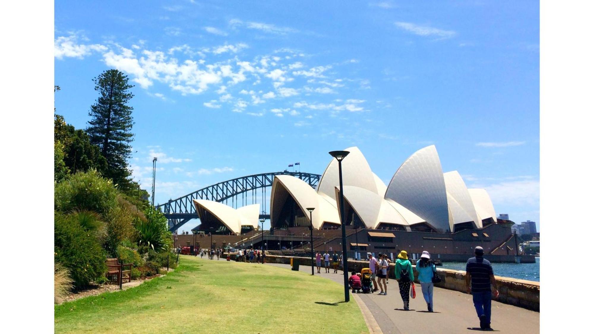 Potts Point 4*