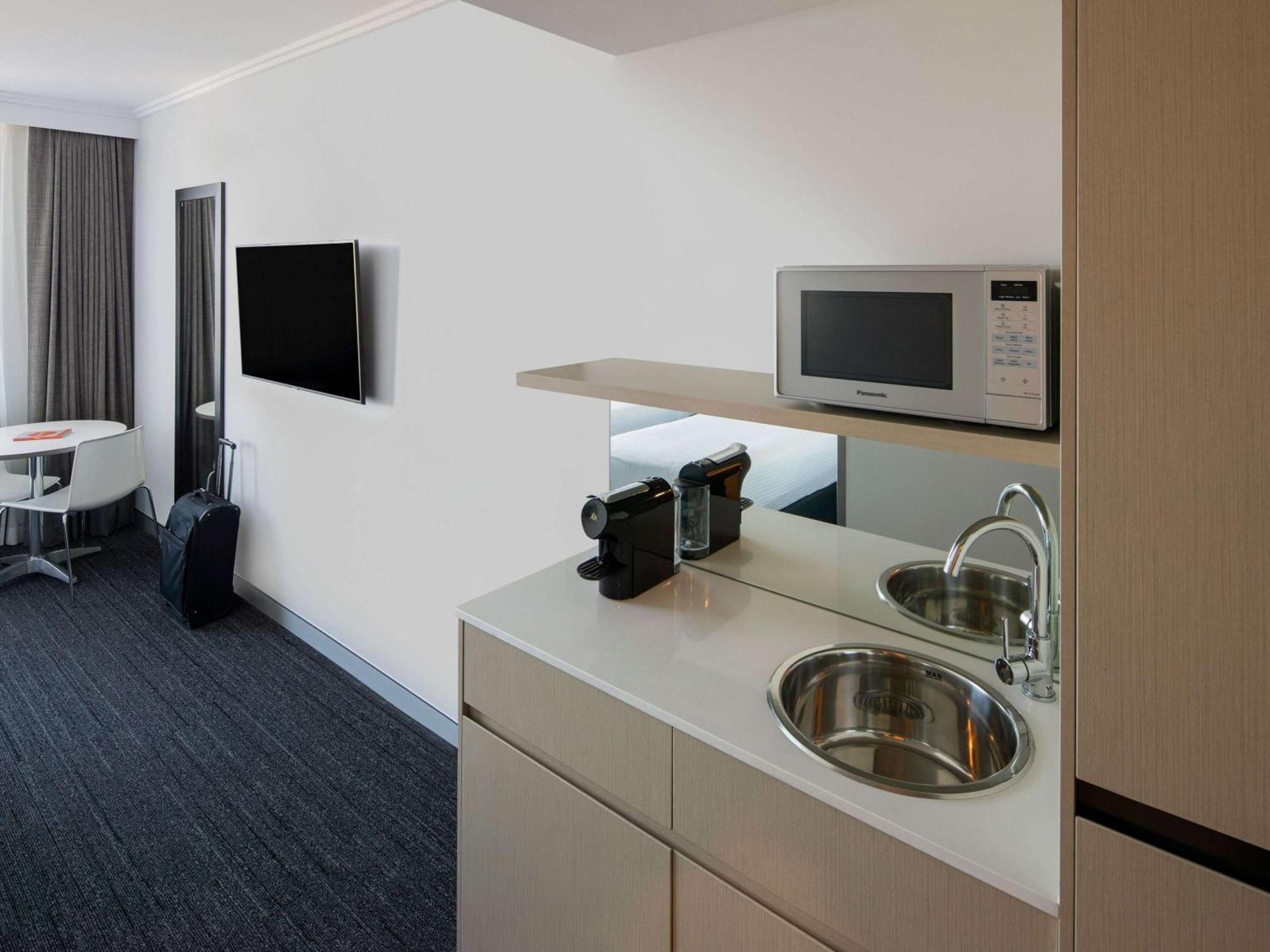 Mercure Bankstown 4* Sydney