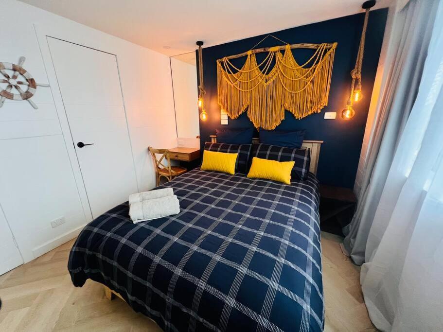Apartment Nautical Living In Manly