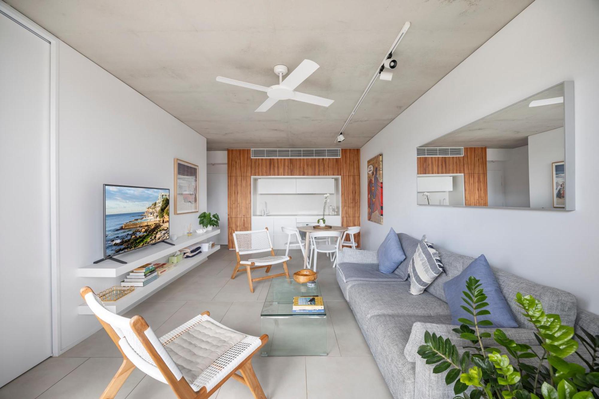 Modern Ocean View 1 Bdr Parking Balcony Ac Sydney