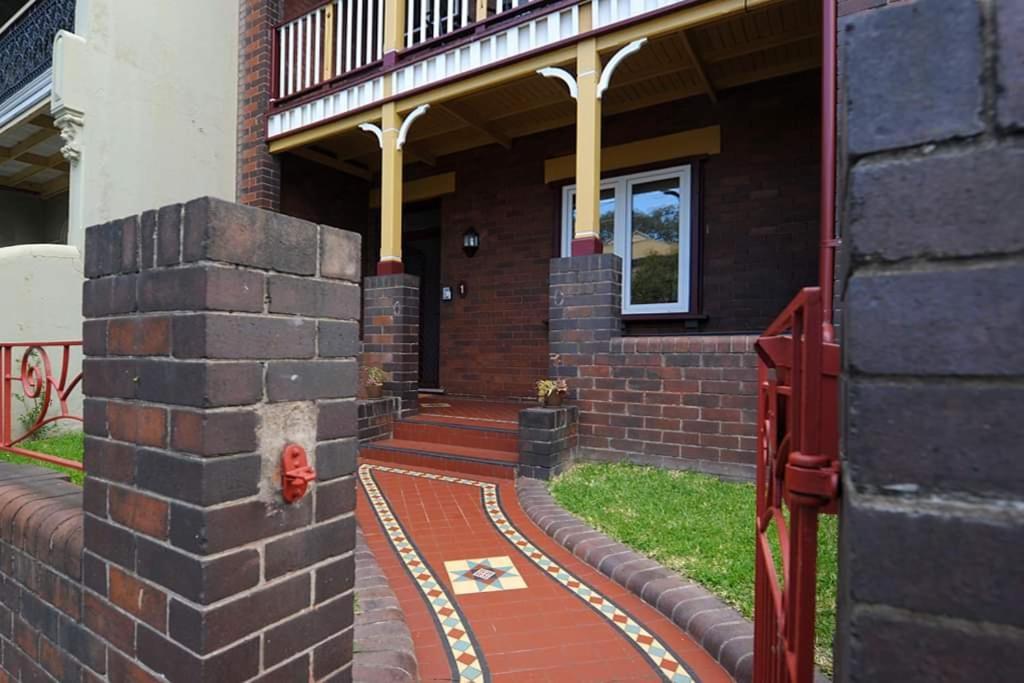 Newtown Vibes With Pool & Parking Holiday home Sydney