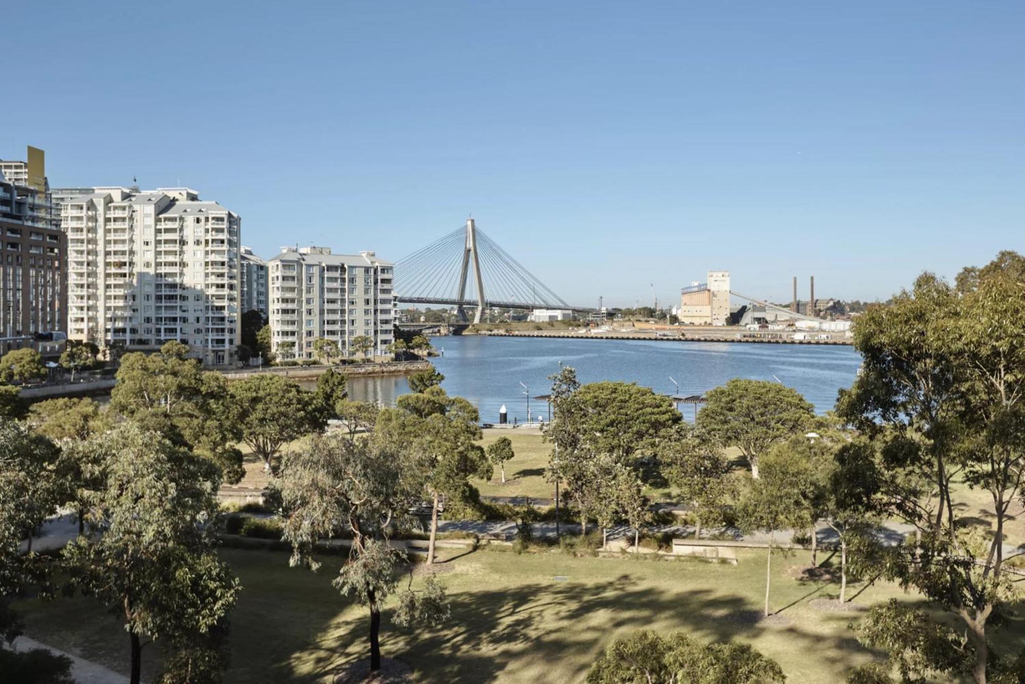 Superb 3-bed Victorian Terrace By Darling Harbour Holiday home Sydney
