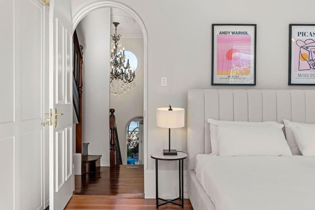 Apartment Elegant 6-bed With Harbour Views *