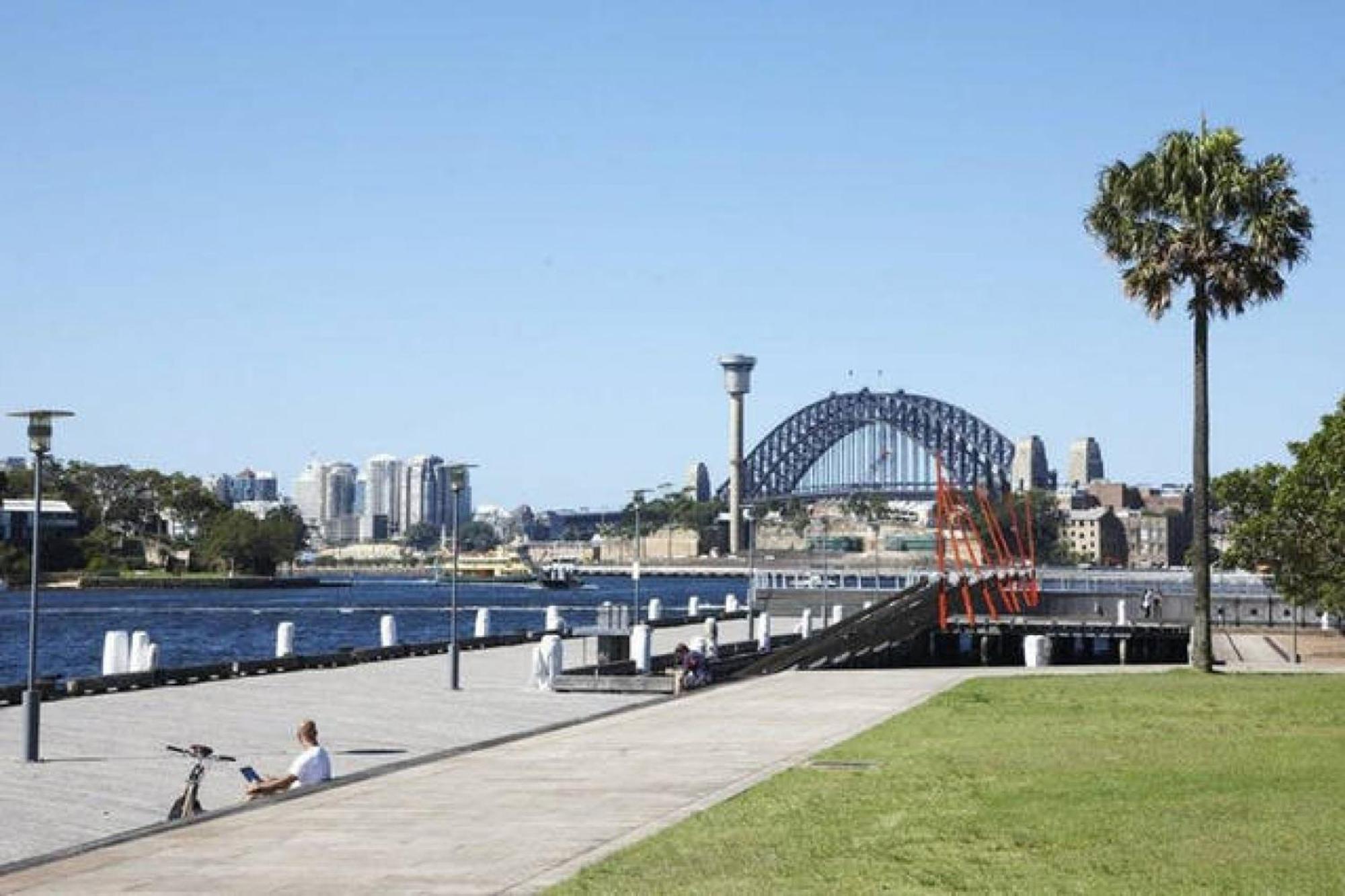 Thriving Location, Dining Hub Near Cbd *