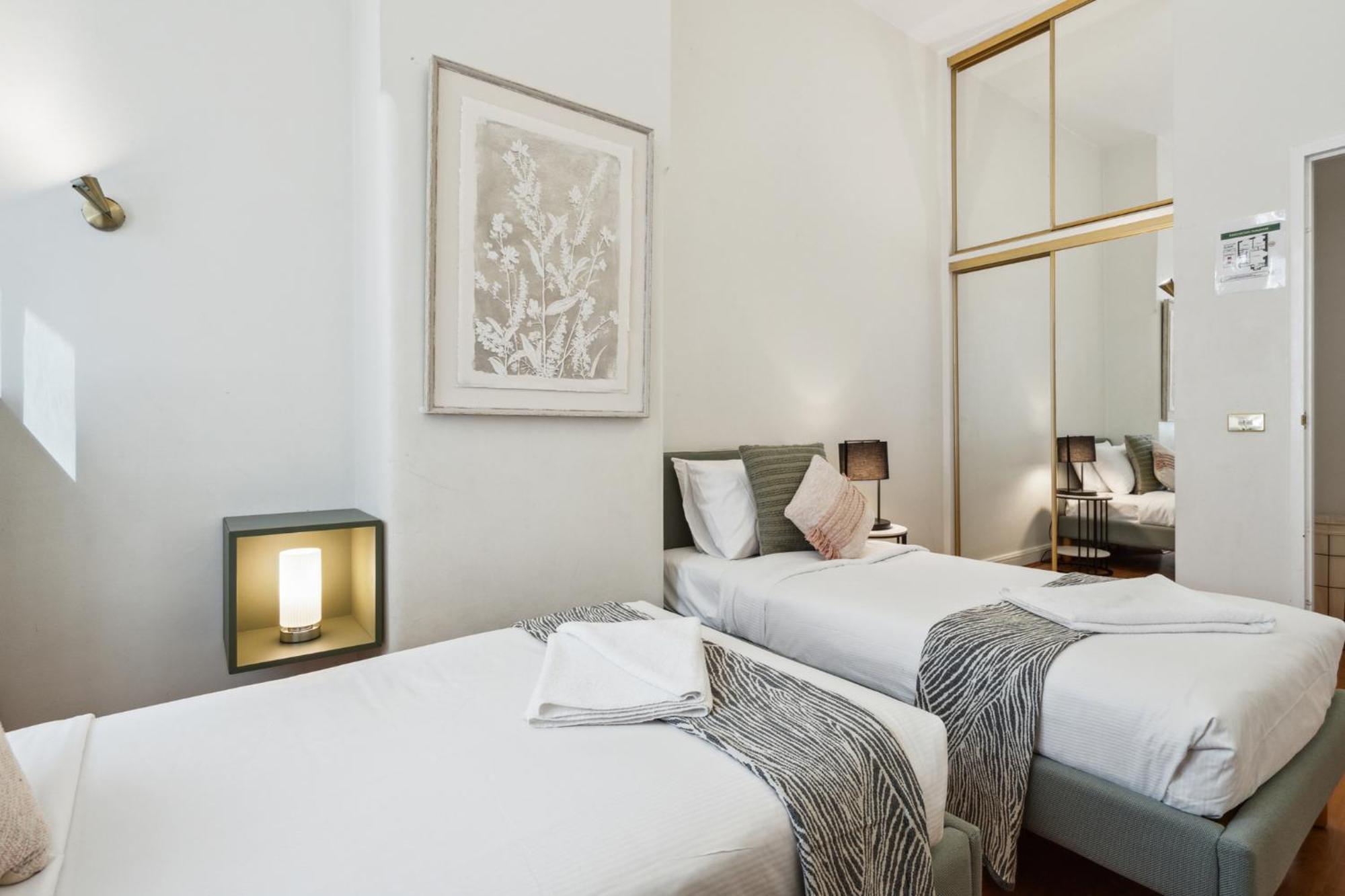 Cliveden - A Heritage Hideaway With Rooftop Pool Apartment