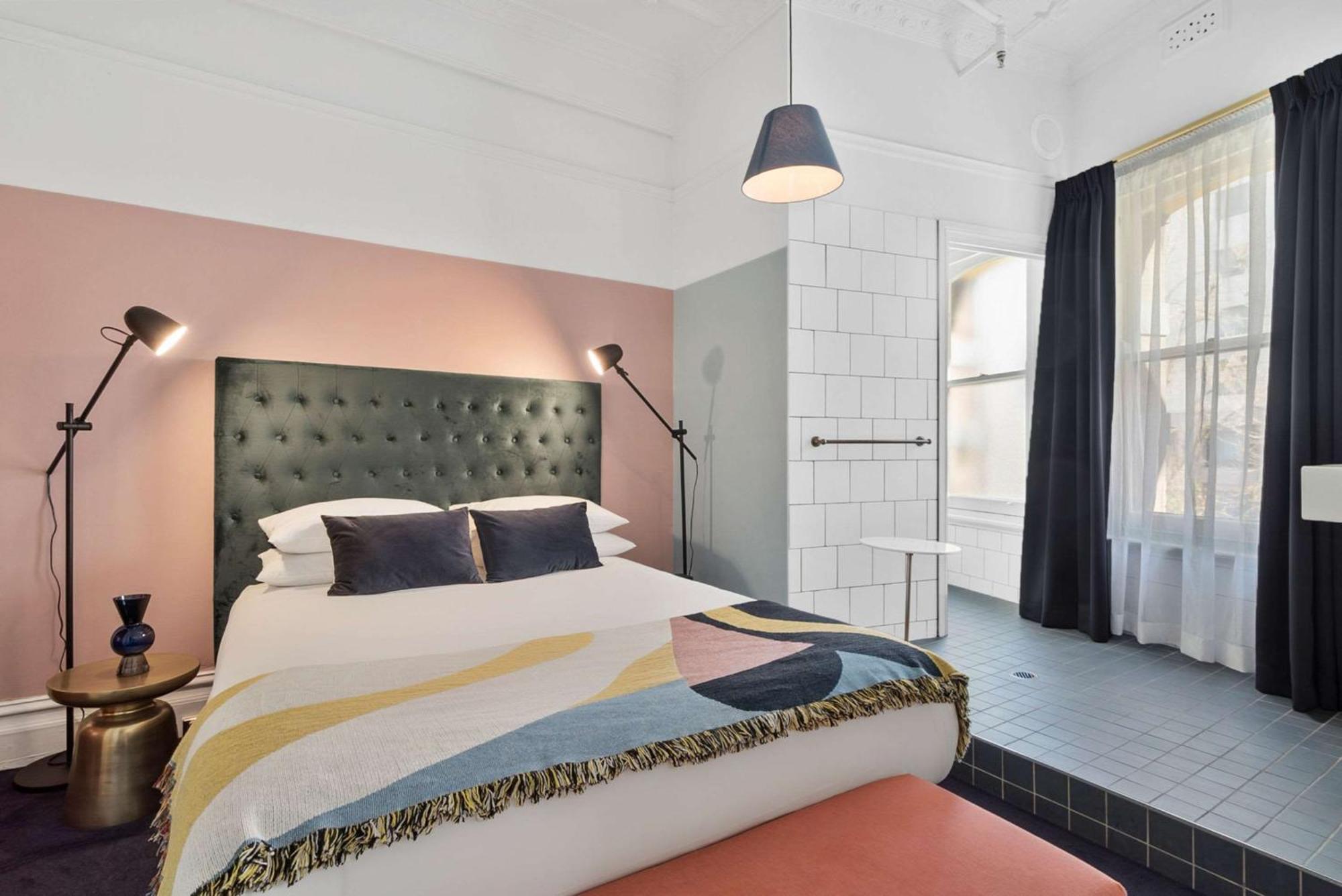 Hotel Harry, Ascend Collection
