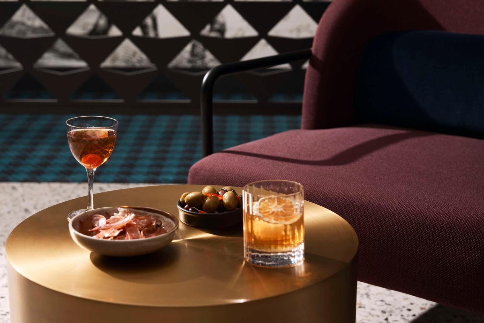 The Capitol 4* Sydney