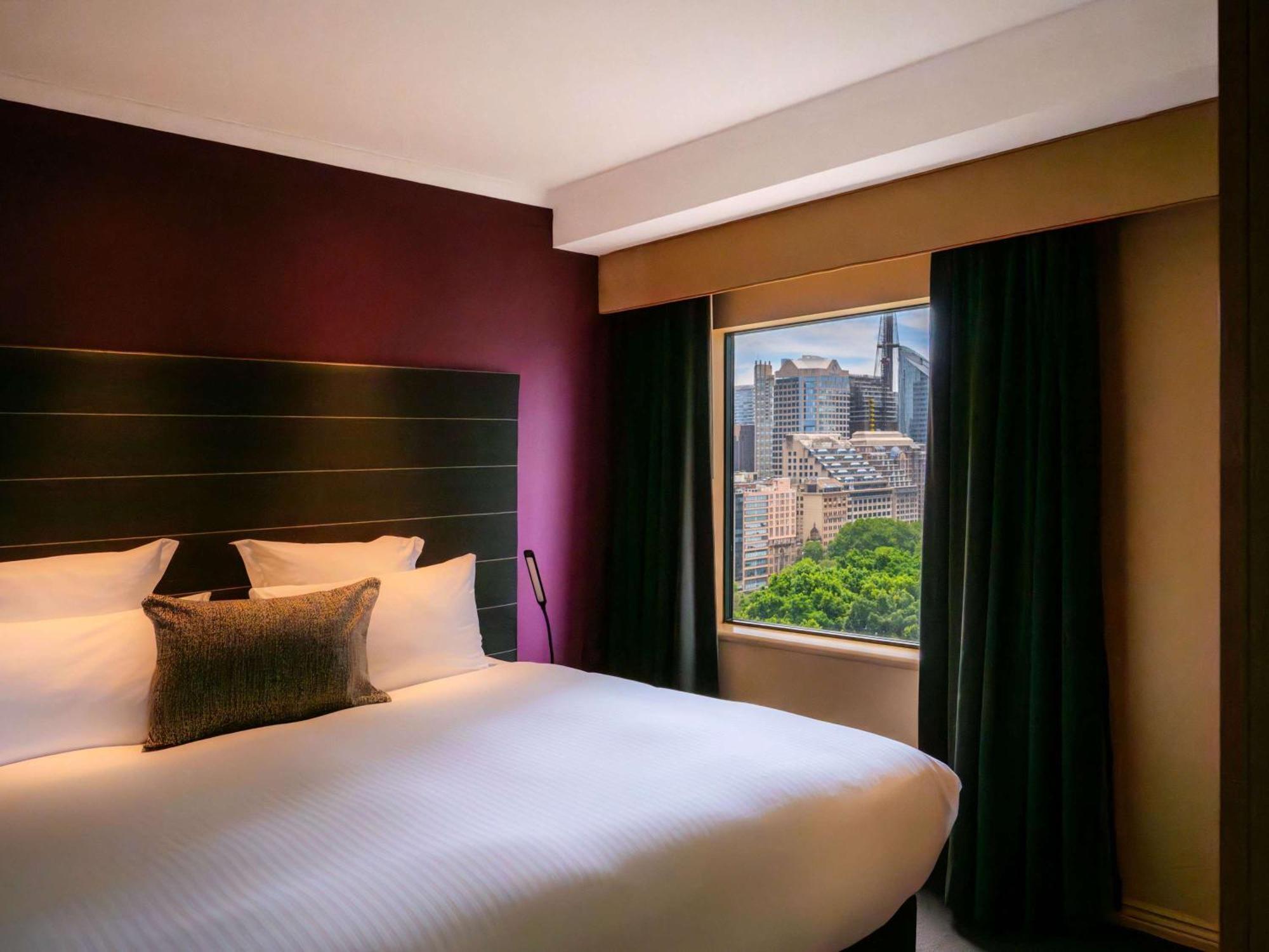 Pullman Hyde Park