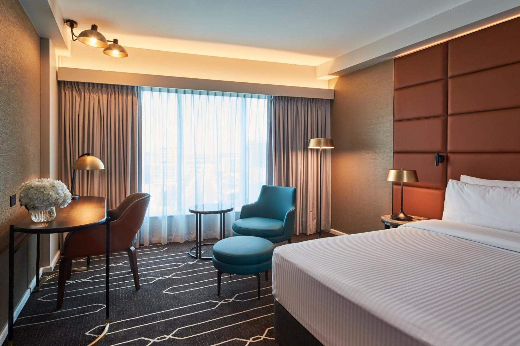 Hotel Crowne Plaza Airport By Ihg 4*