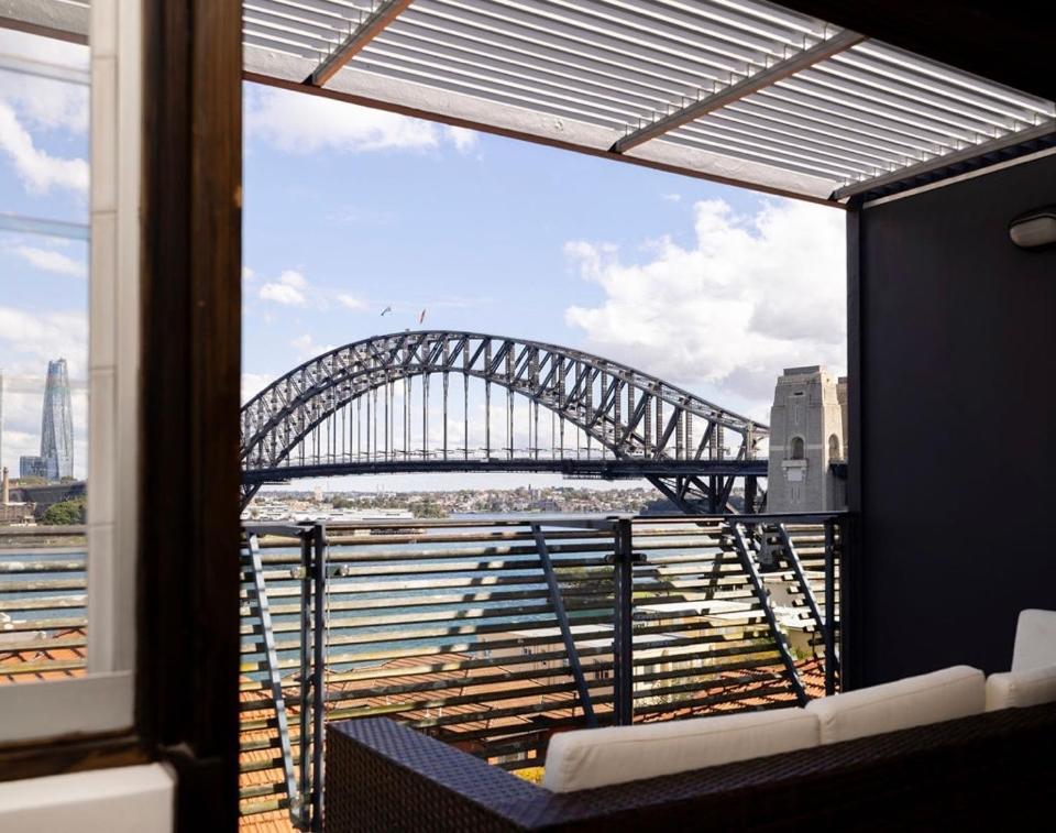Harbour Penthouse