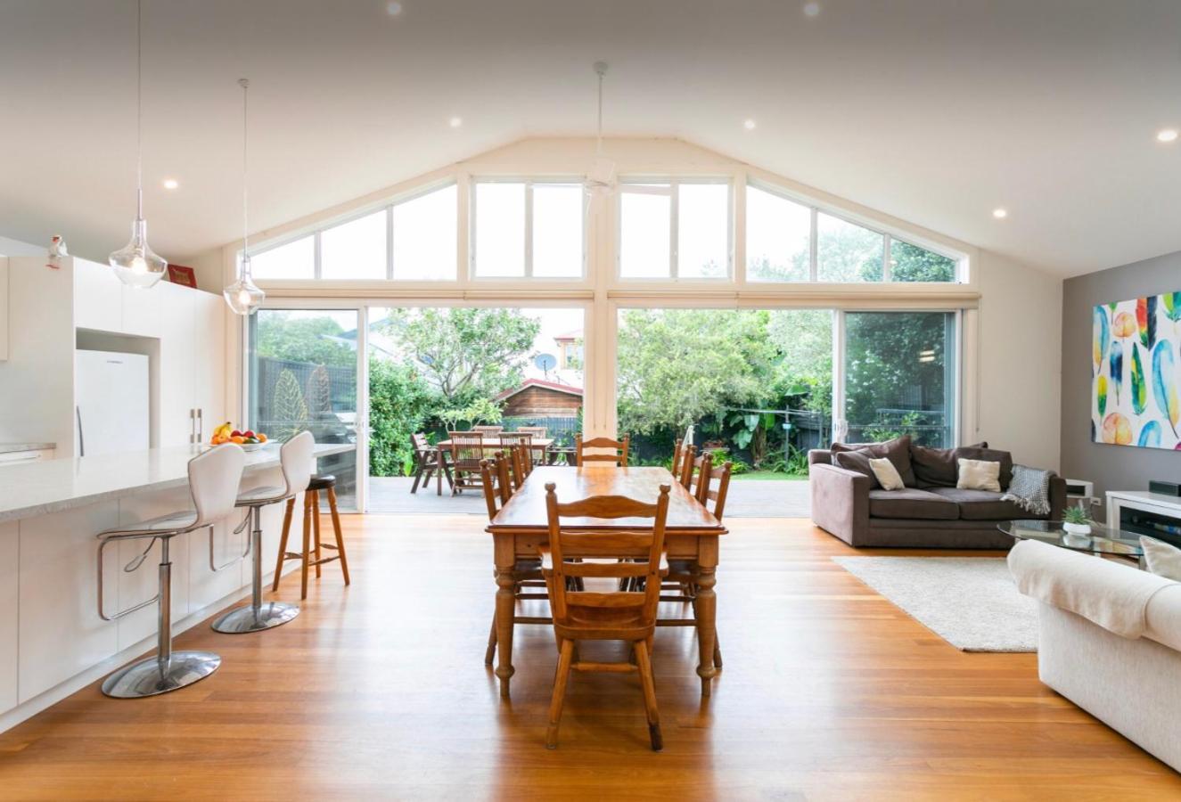 House Close To Manly Holiday home