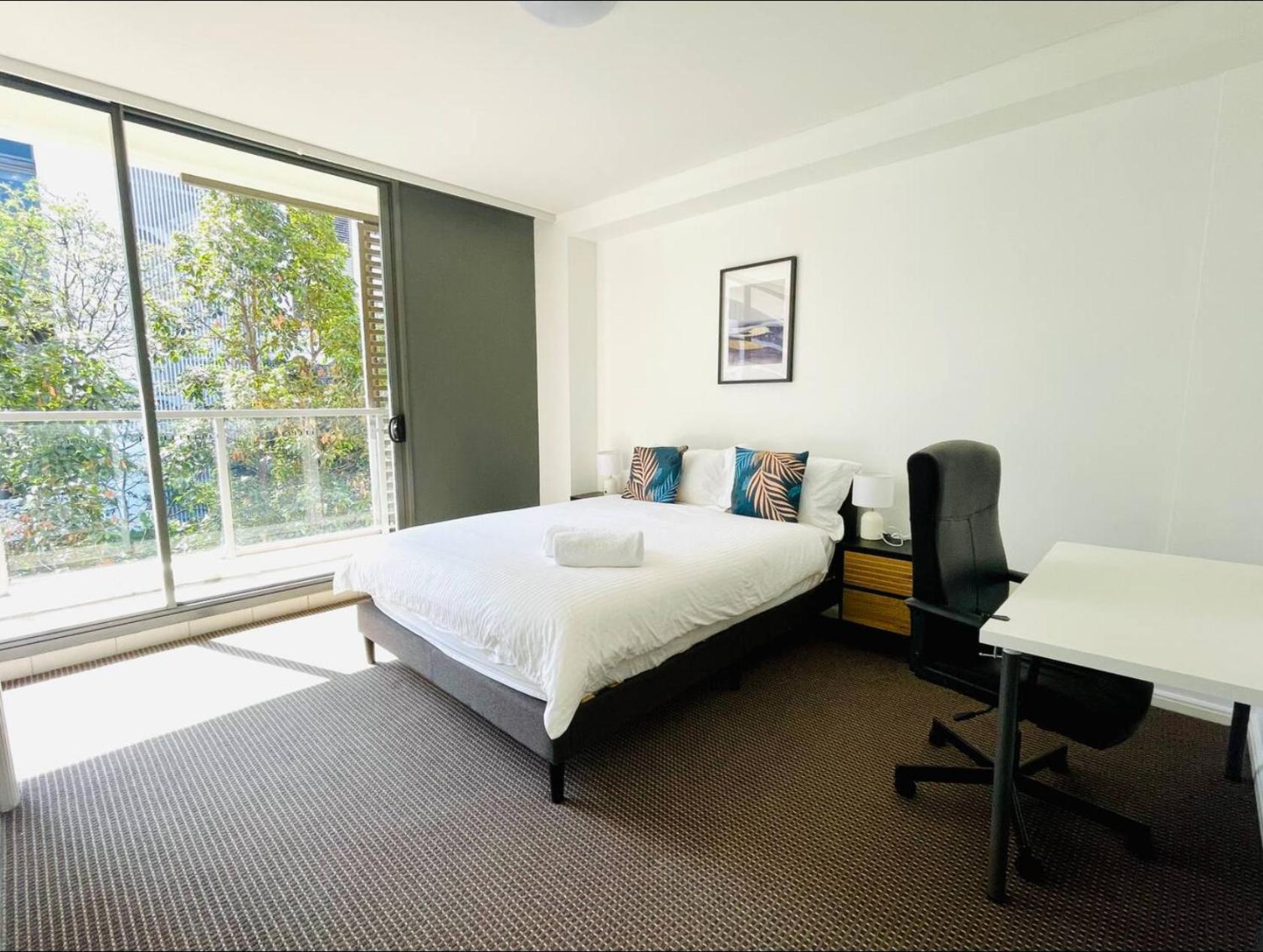 Cozy Zetland 2 Bedroom With Pool, Gym And Parking Apartment
