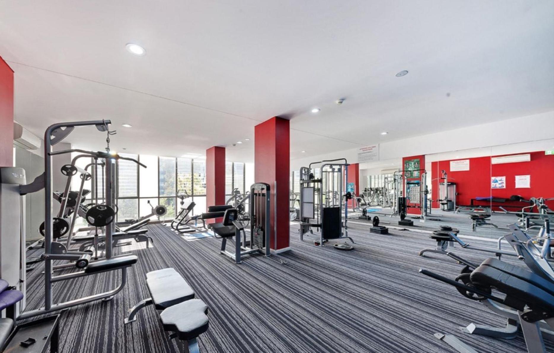 Cozy Zetland 2 Bedroom With Pool, Gym And Parking Apartment