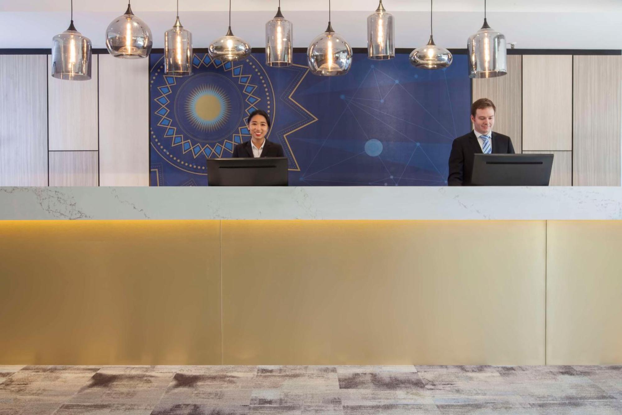 Metro Aspire 4* Sydney