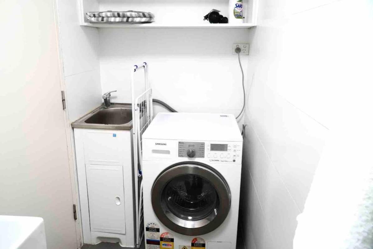 Apartment Simple And Tidy Small Surry Hills *