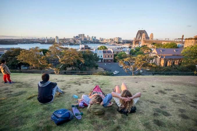 Balmain - 4 Bus Stops From Center, Icc And Harbour Holiday home Sydney