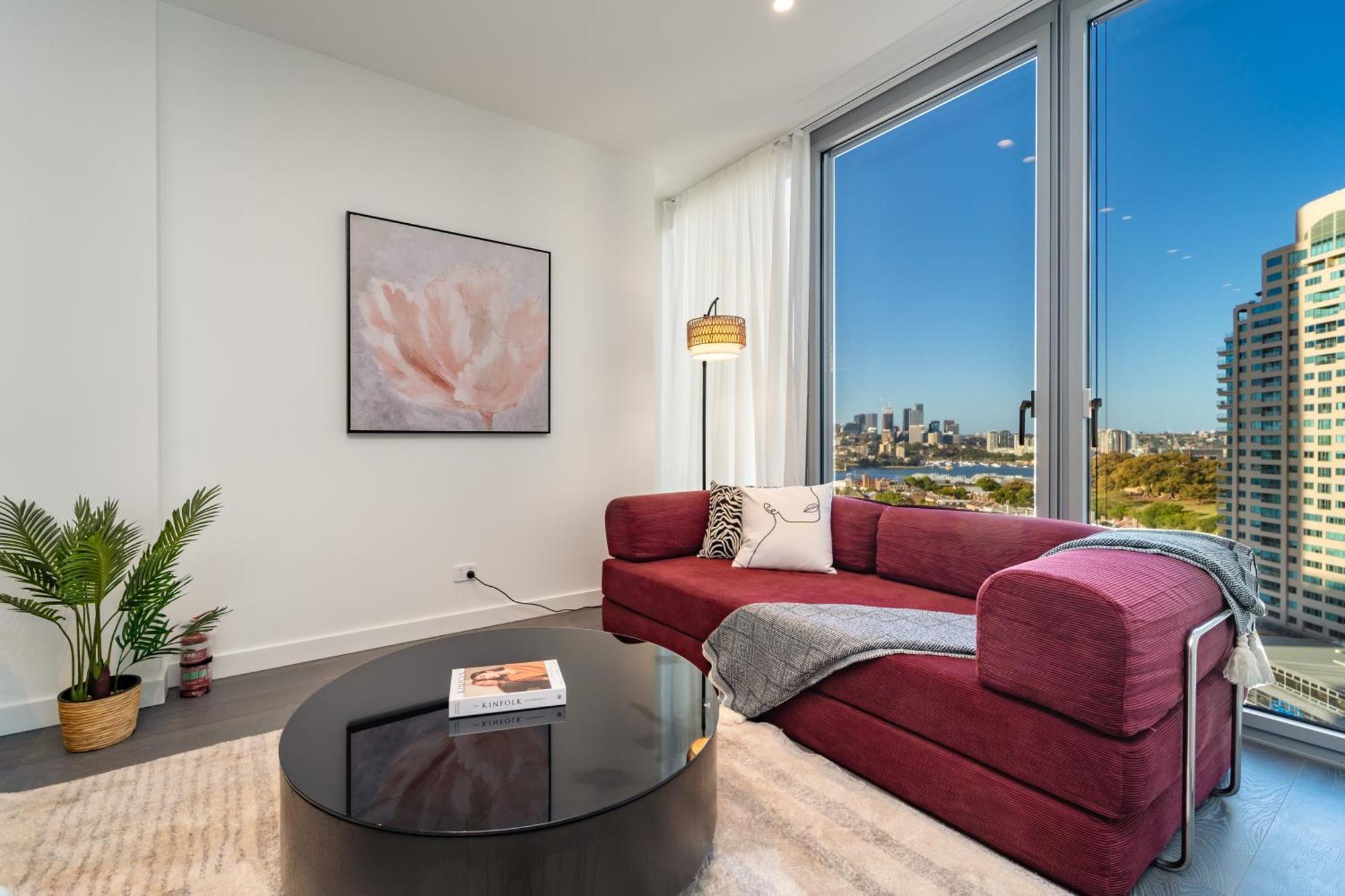 Apartment Cbd Modern With Pool Gym 10ppl