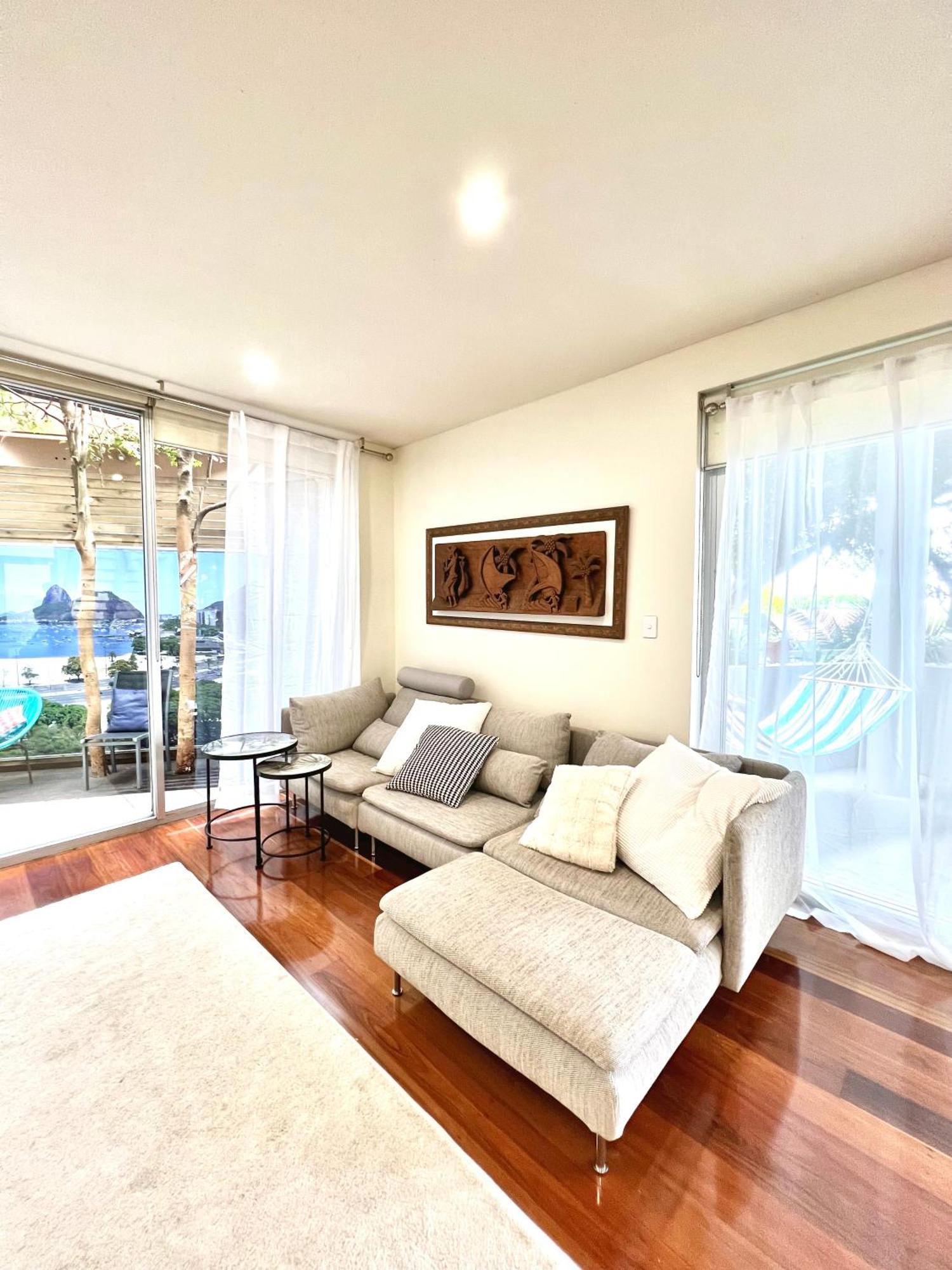 Bondi Stylish Bedroom Close To The Apartment *
