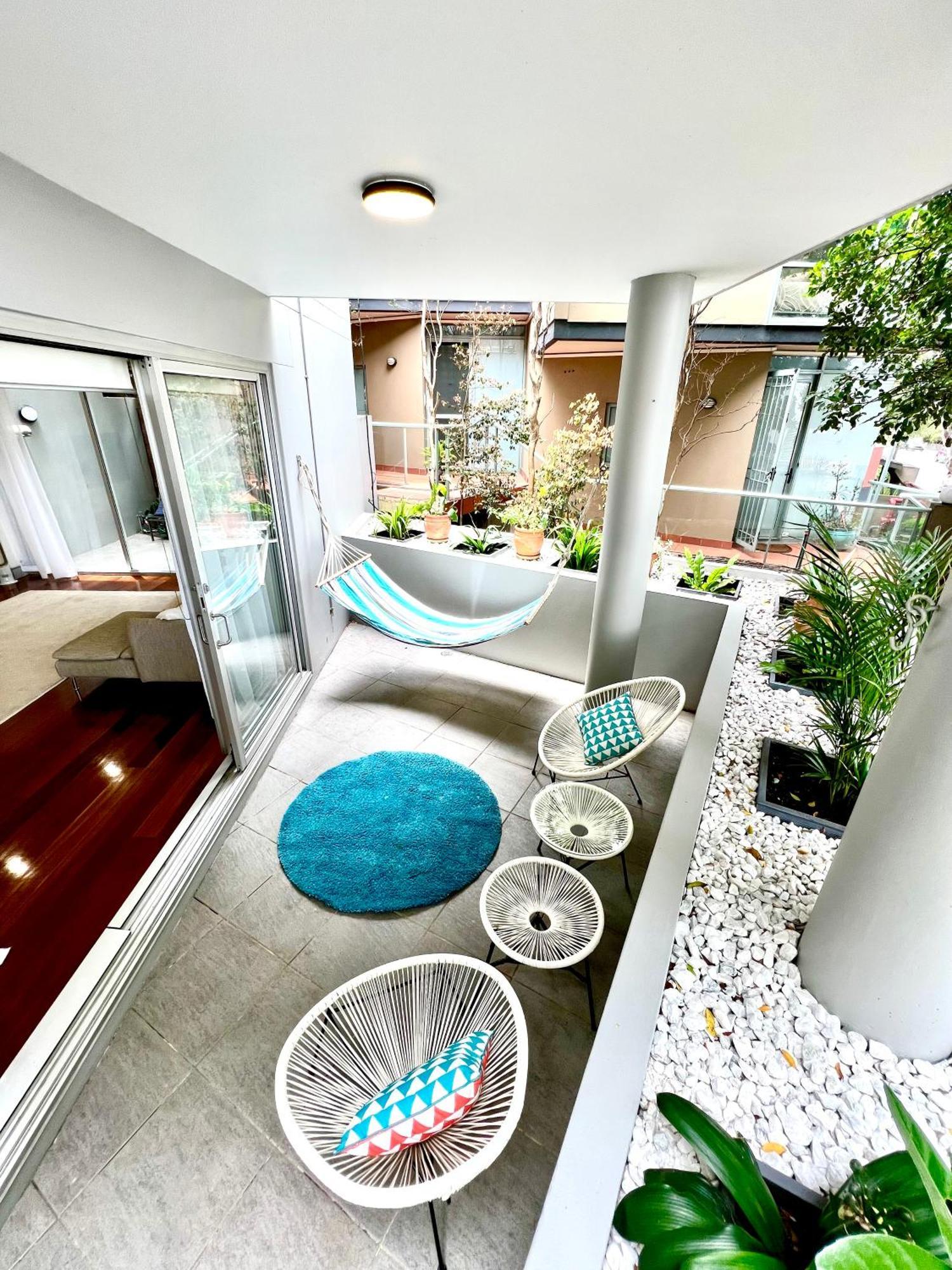 Bondi Stylish Bedroom Close To The