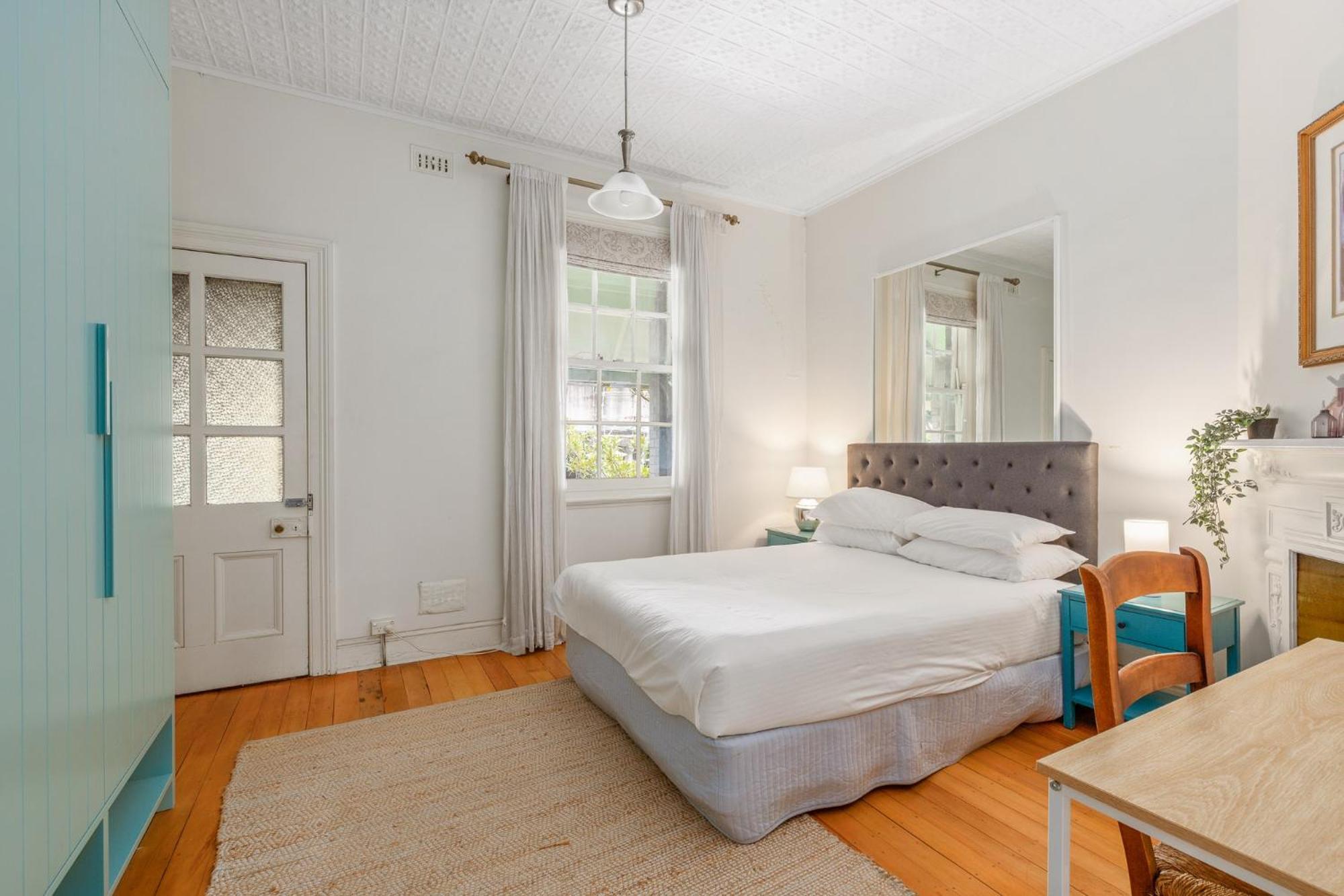 Quaint 3-bed Heritage In The Heart Of Holiday home *