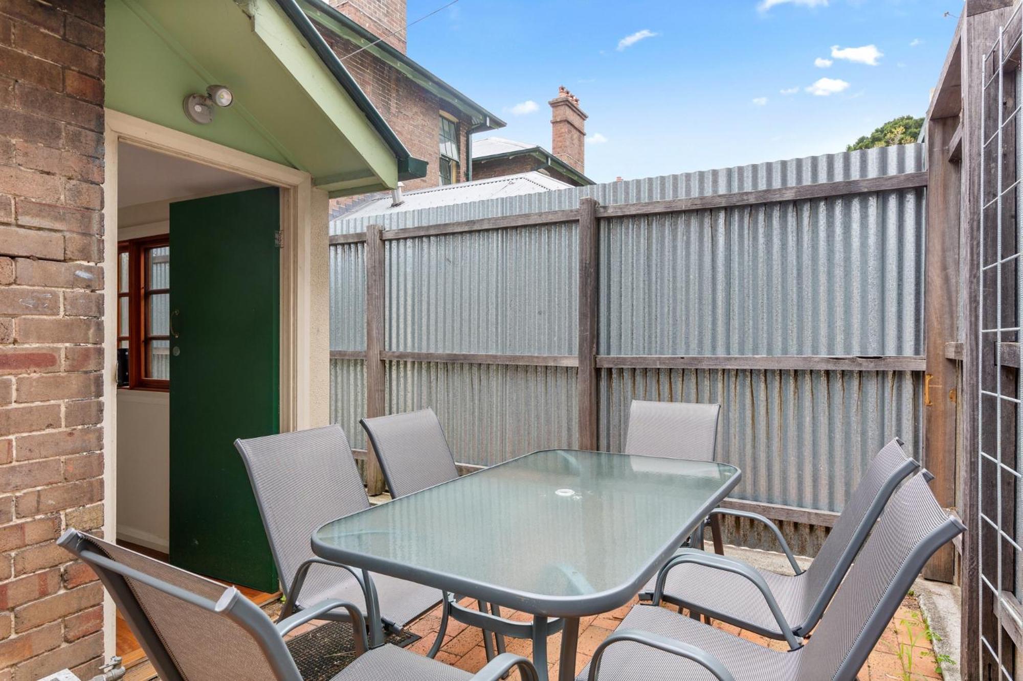 Holiday home Quaint 3-bed Heritage In The Heart Of Sydney