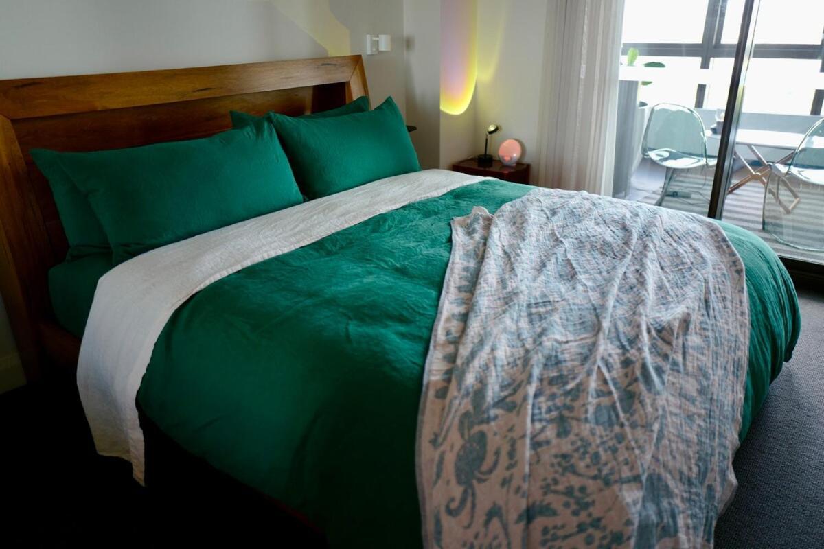 Sanctuary In Olympic Park Holiday home *