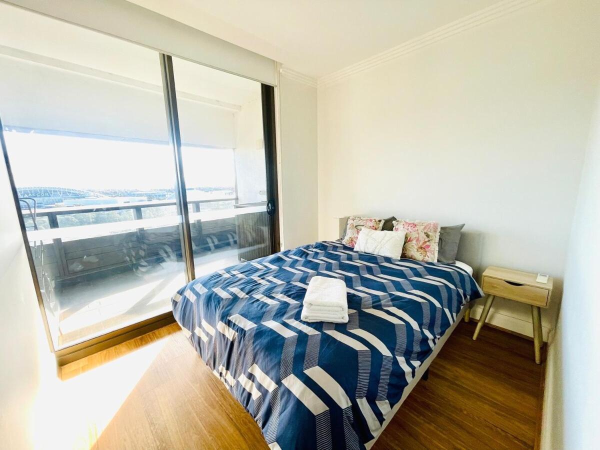 Olympic Park Amazing 2 Bed 2 Bath Parking,wi-fi Apartment