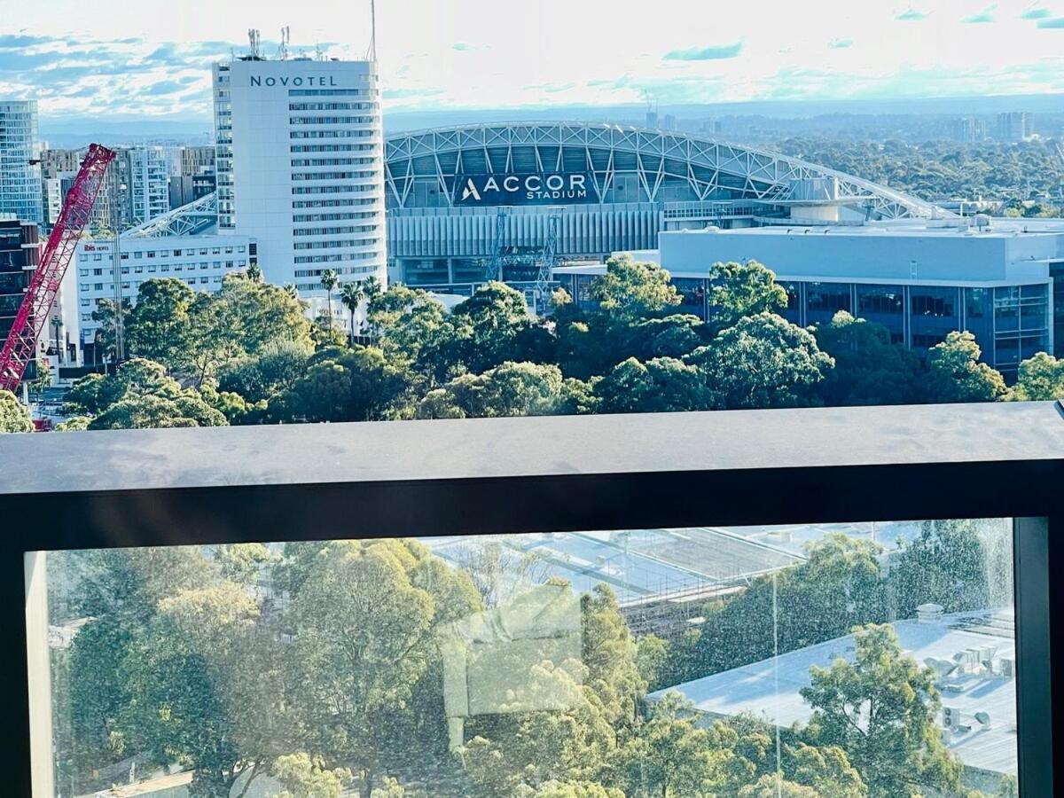 Olympic Park Amazing 2 Bed 2 Bath Parking,wi-fi Apartment