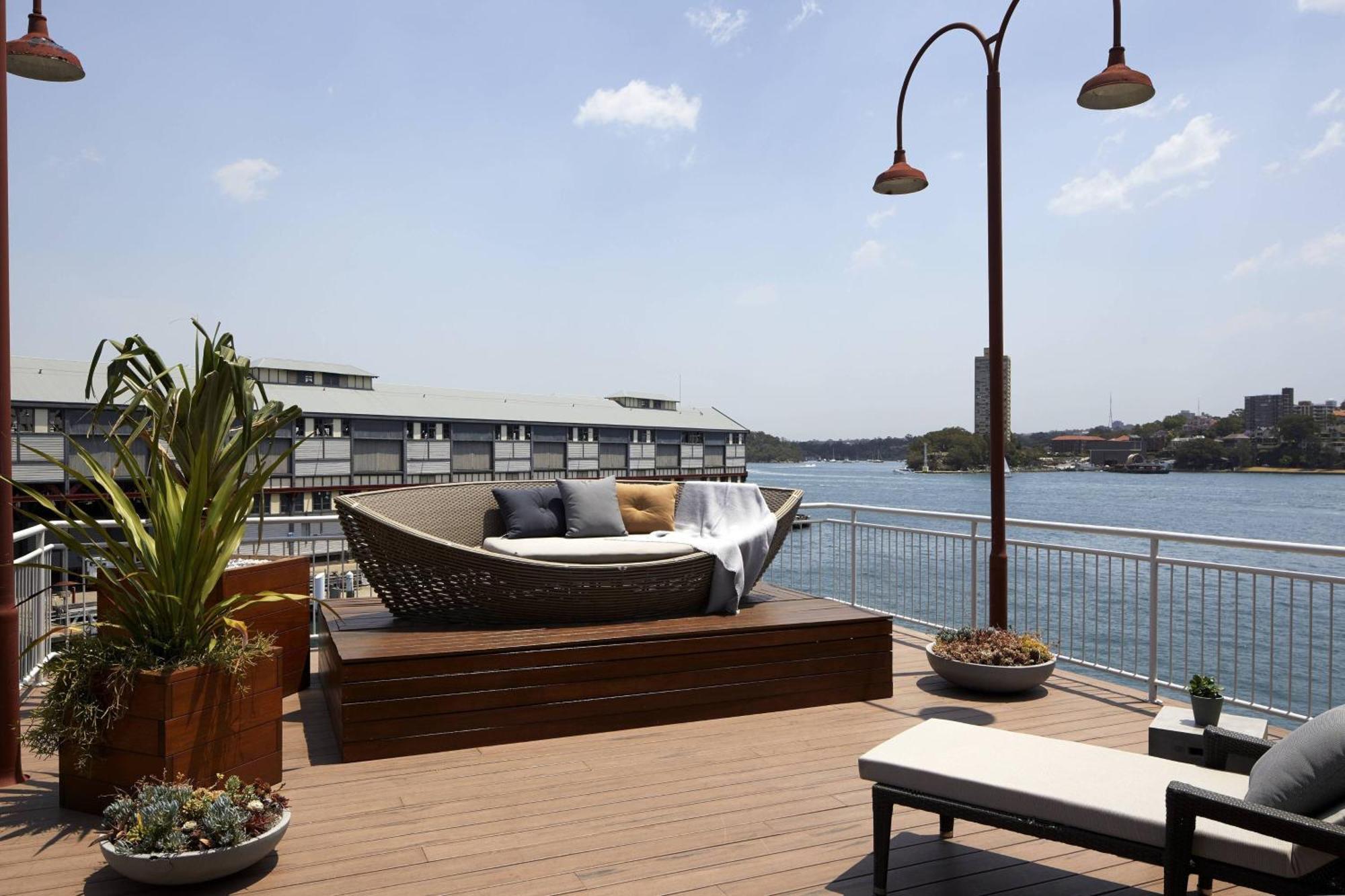 Pier One Harbour, Autograph Collection Hotel