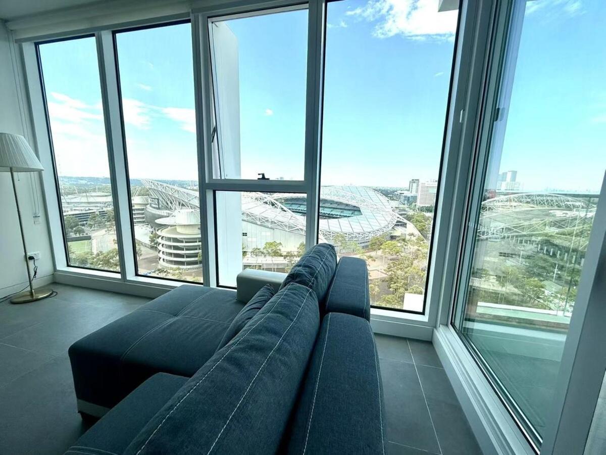 Olympic Park Gem 2 Bedroom -pool Gym Parking
