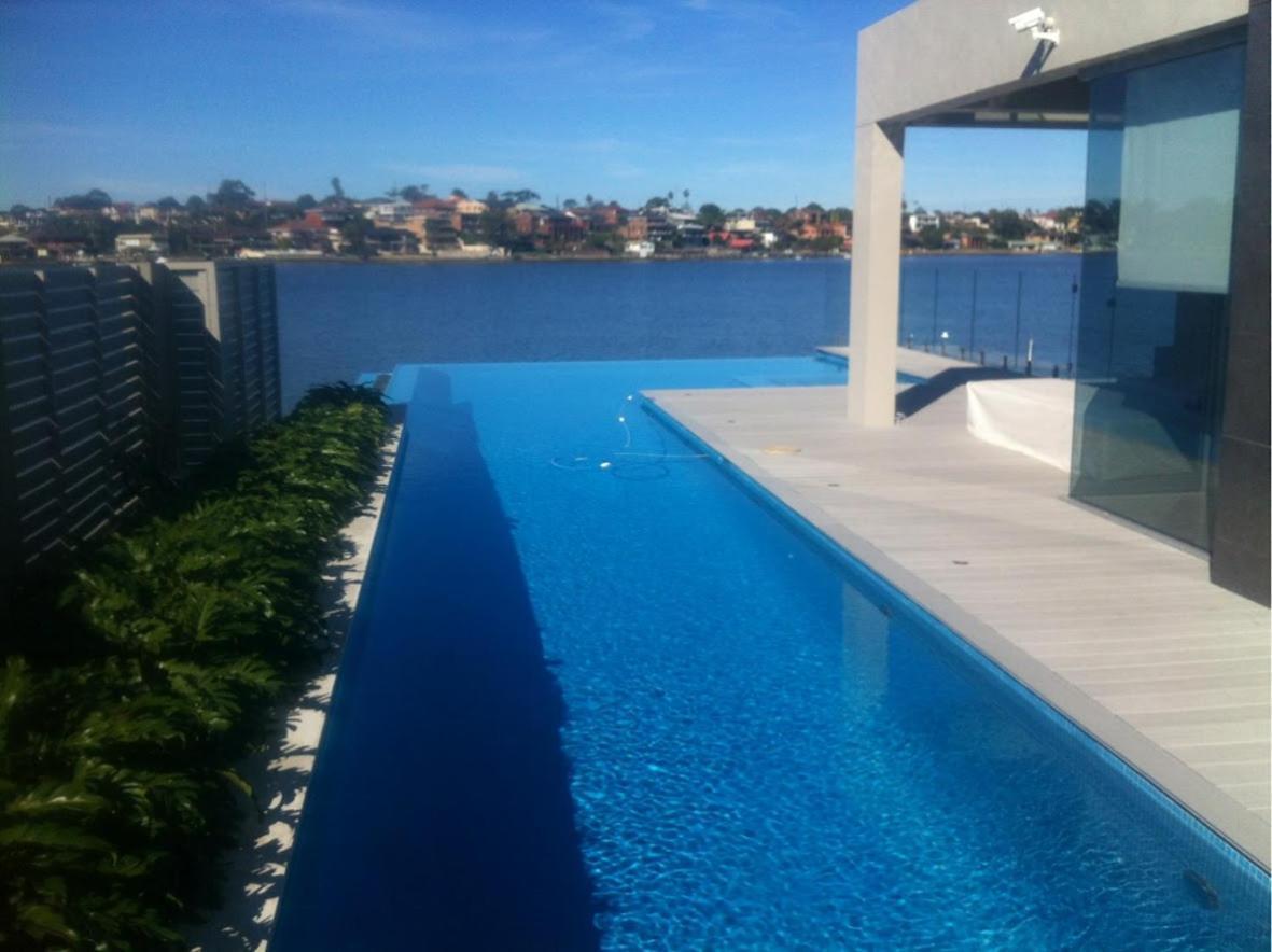 Holiday home Waterfront Oasis ,panoramic Views, Infinity Pool