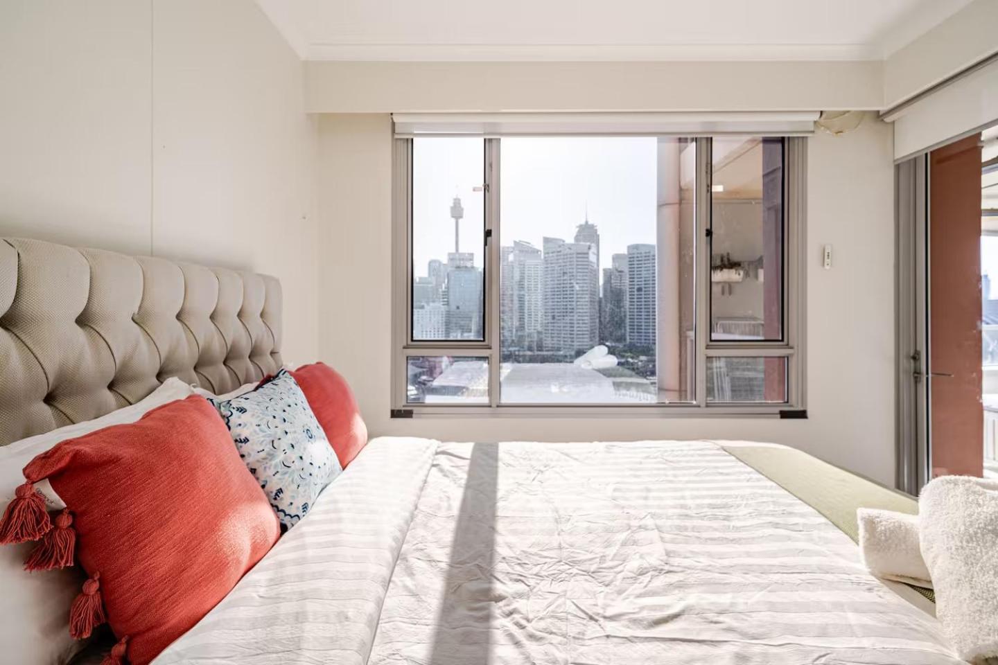 Stunning Darling Harbour View & Parking Sydney