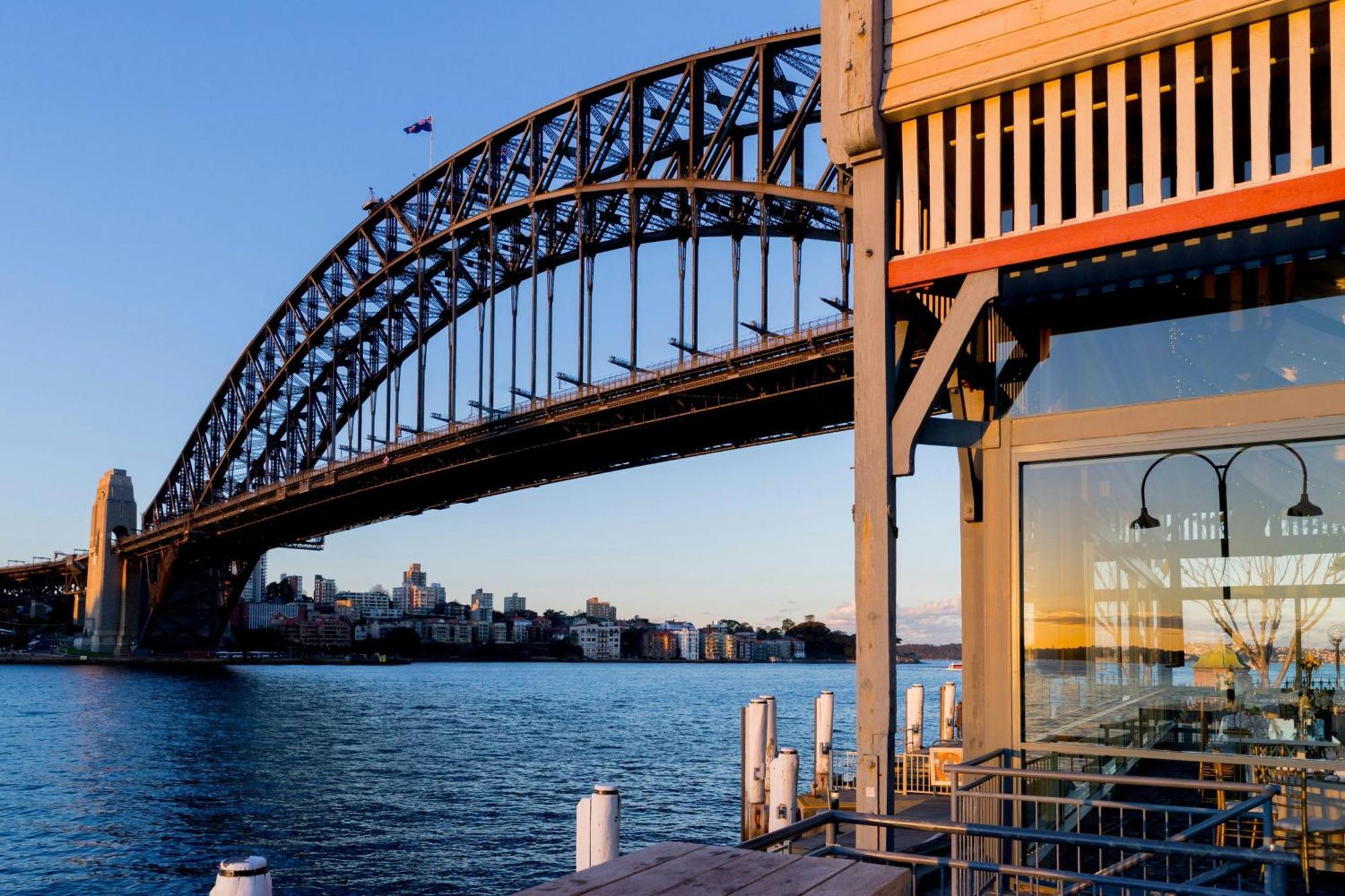 Pier One Harbour, Autograph Collection
