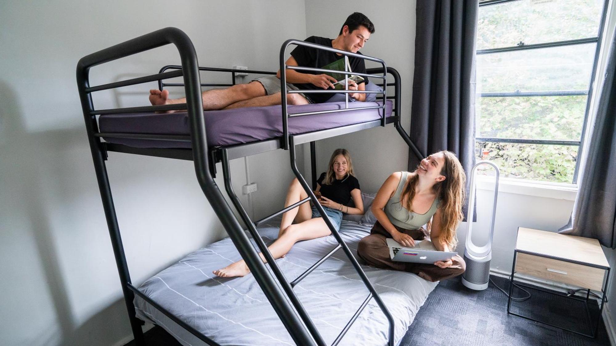 Hostel Mad Monkey East Side Sydney