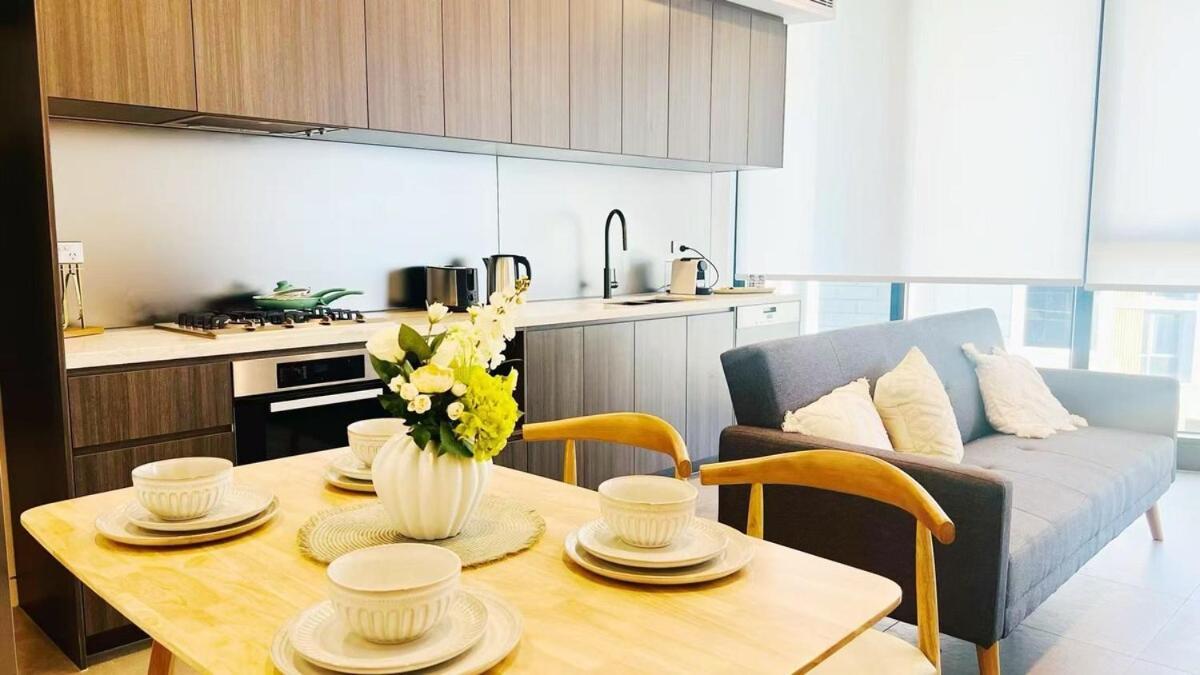 Apartment Stylish 2 Beds In Olympic Park Sydney