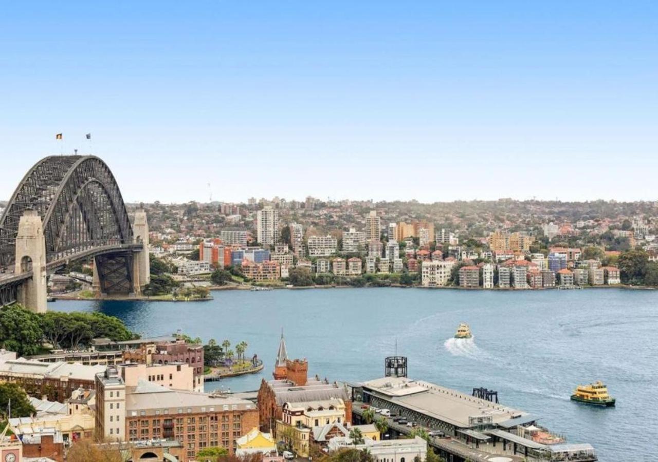 Breathtaking Harbour Bridge Views In Prime Locale * Sydney