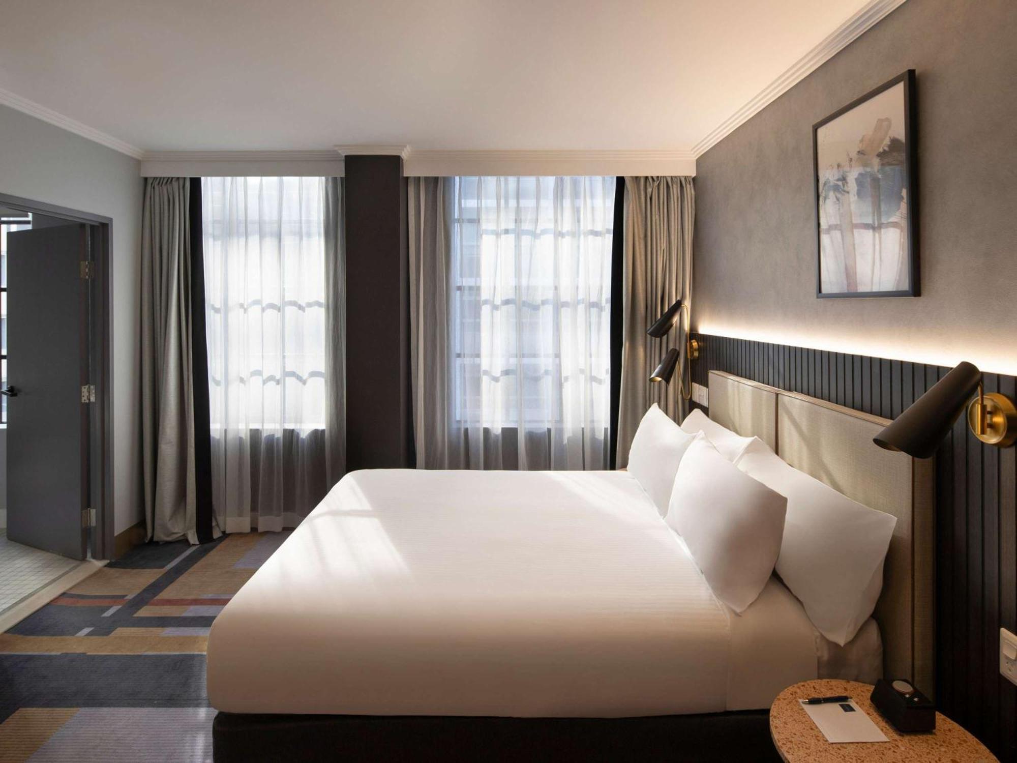 Mercure Martin Place
