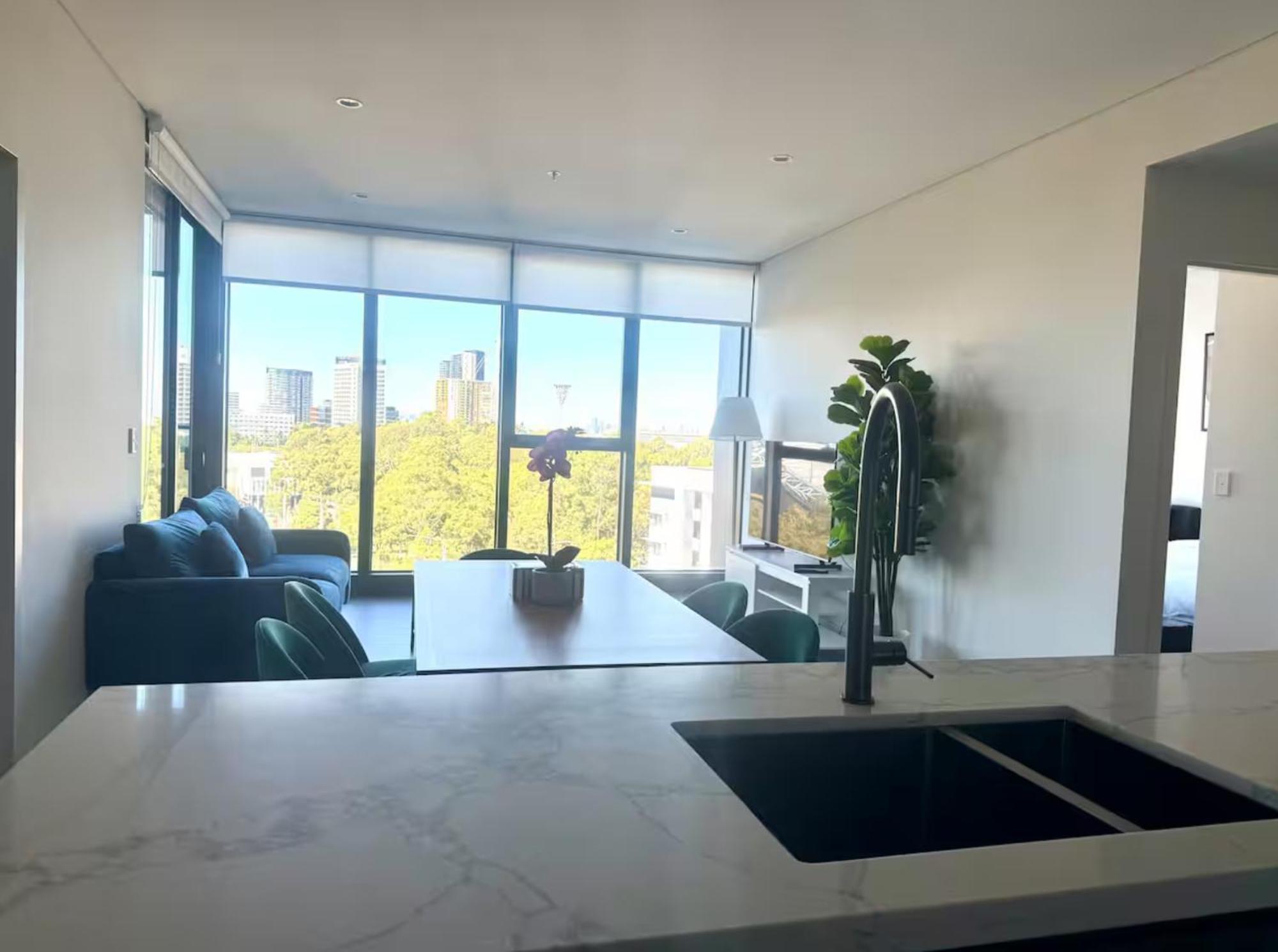 New Olympic Park 2 Bedroom -pool Gym Parking 9 Apartment Sydney