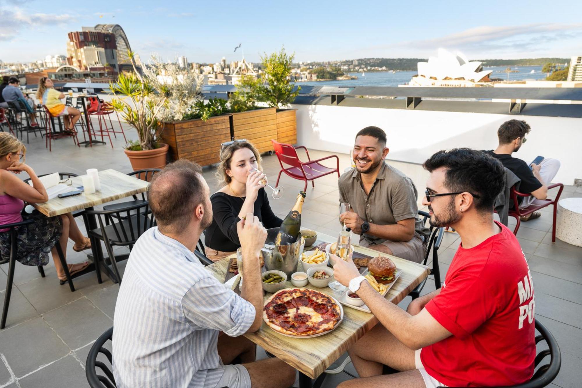 Hostel Yha Harbour