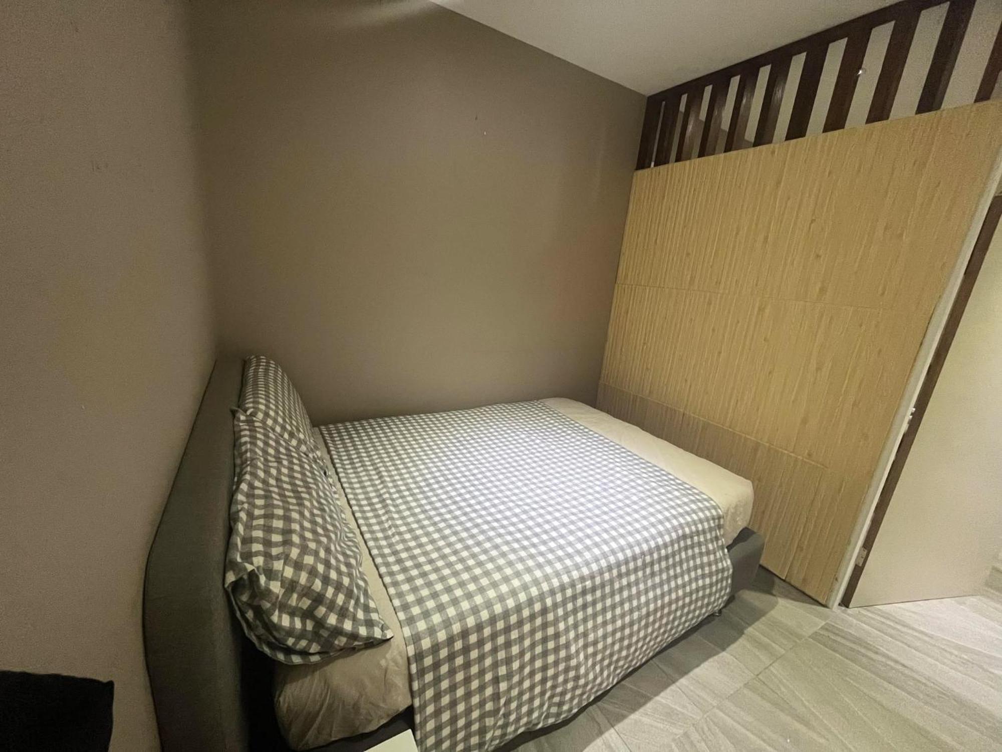 Homestay Next To A Scenic And Lively